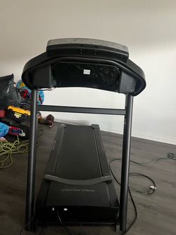 Treadmill pro-form