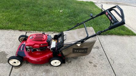 Toro Recycler Self Propelled Lawn Mower