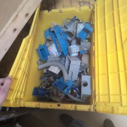 Miscellaneous Electric Boxes/Housing 