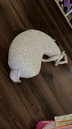 Breast-feeding pillow