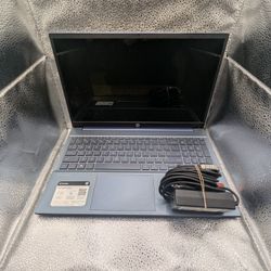HP M:15-EH1052WM LAPTOP