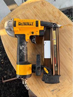 Dewalt finish nailer 18 g