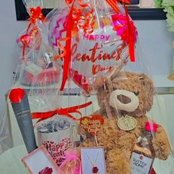 Valentine's DAY GIFT BASKETS!❤️