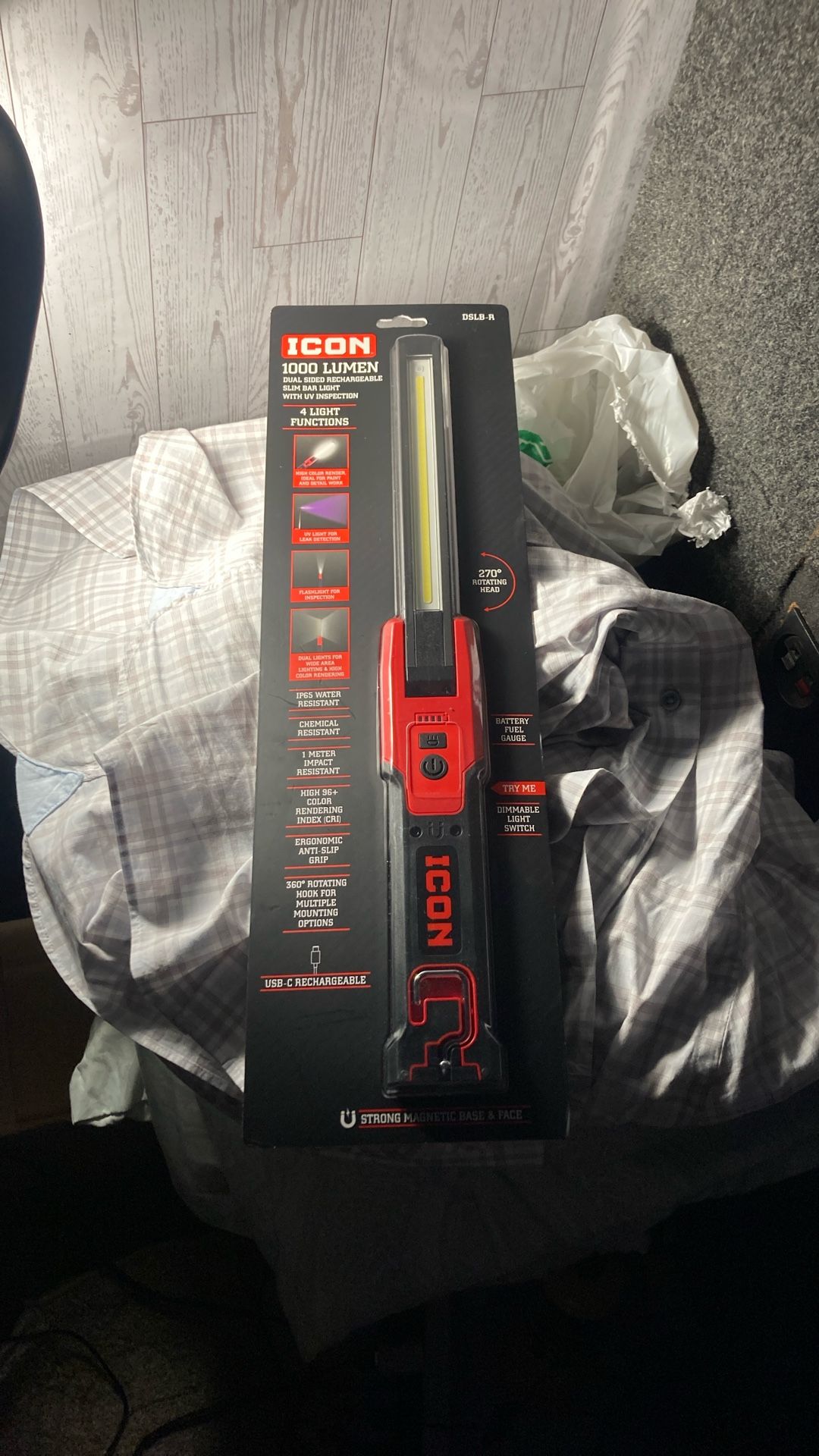 Icon 1000 Lumen Flashlight