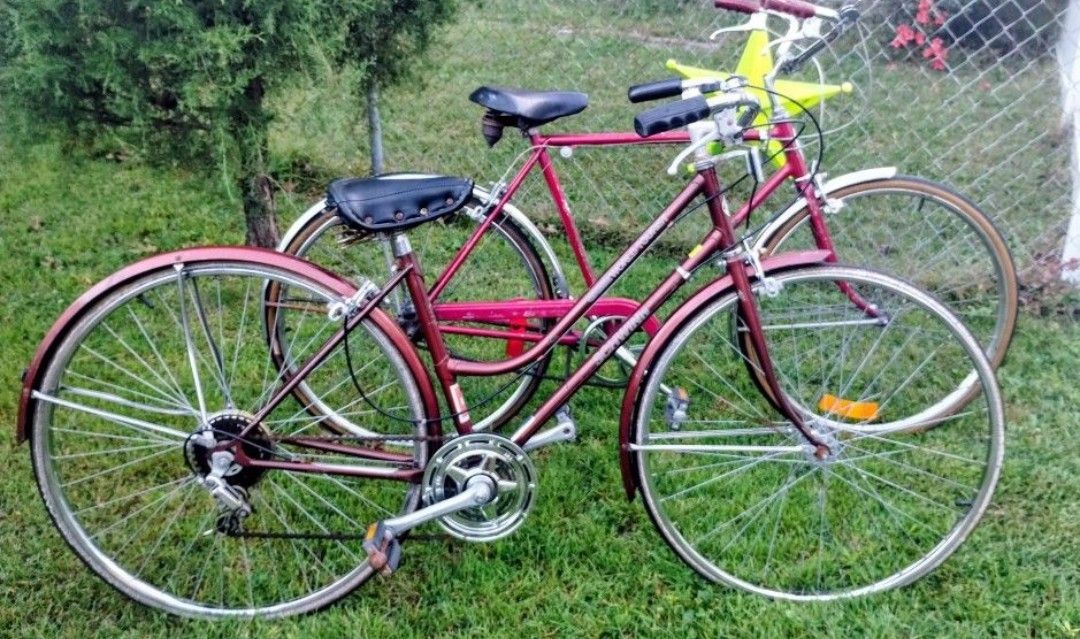 (YES STILL AVAILABLE) Vintage 27" Schwinn World Tourist and Vintage 26" Schwinn Speedster Bicycles $90 For Both 