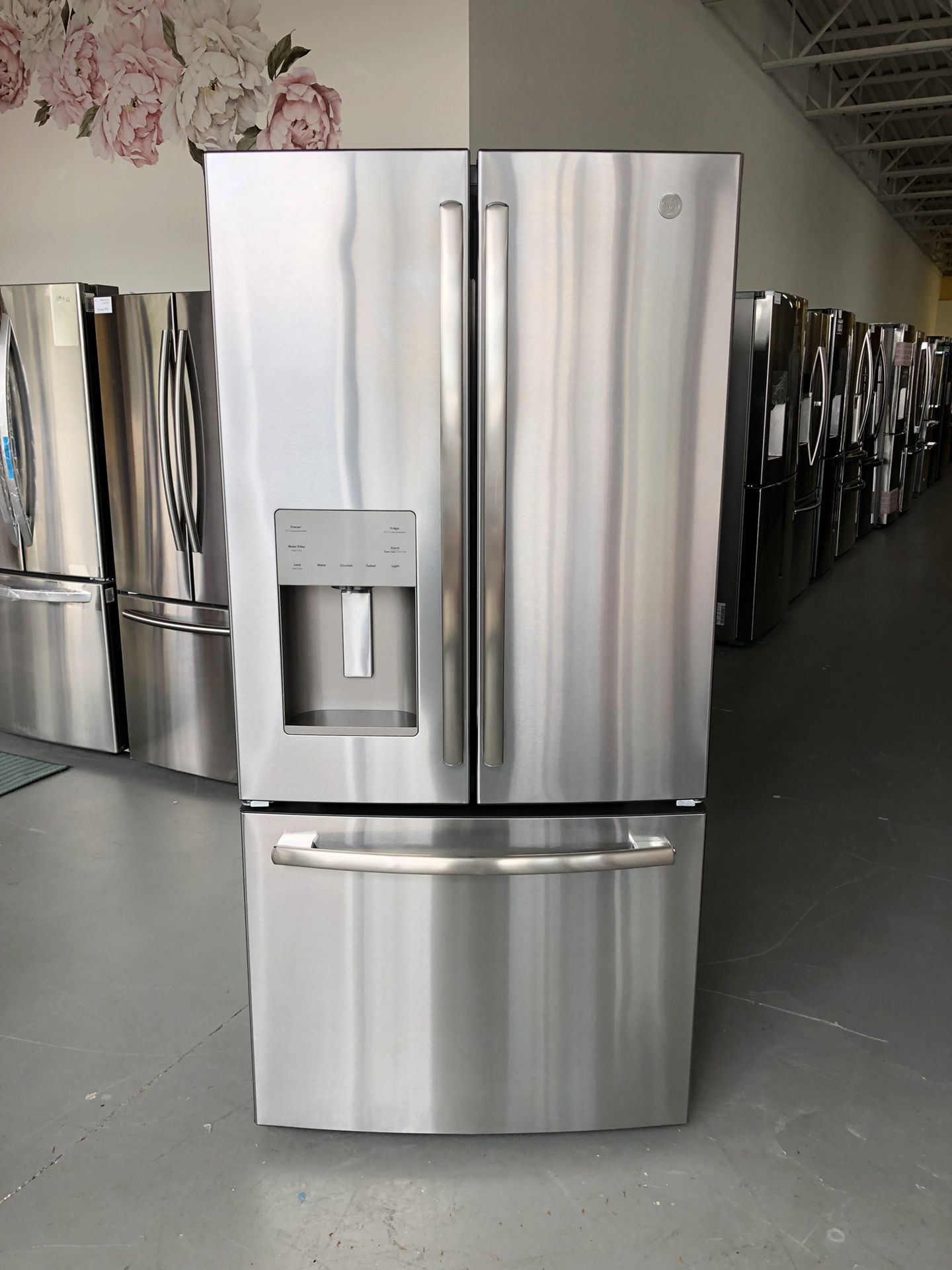 NEW GE 23.8 Cu. Ft. Stainless Steel French-Door Bottom Freezer Refrigerator - GFE24JSKSS