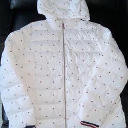 Rare Tommy Hilfiger women’s white puffer jacket