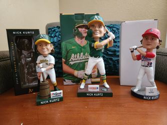 Set of Nick Kurtz Bobbleheads