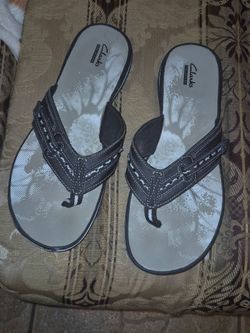 Clark's collection sandals size 8.5