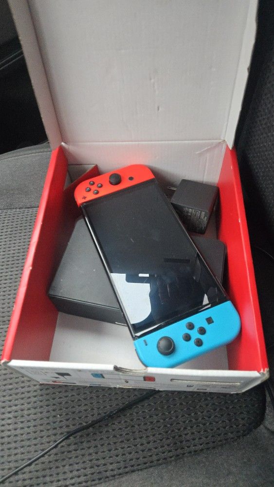 Nintendo Switch OLED