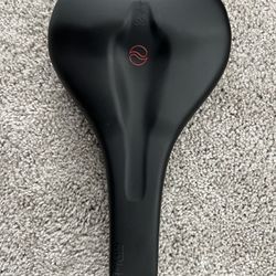 SQ Lab Saddle Size 16