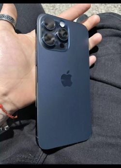 Apple iPhone 15 Pro Max - 512 GB - Blue (Unlocked )