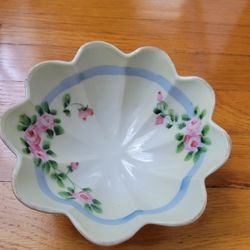 Vintage / Antique Hand Painted Fluted Footed Bowl Marked Nippon