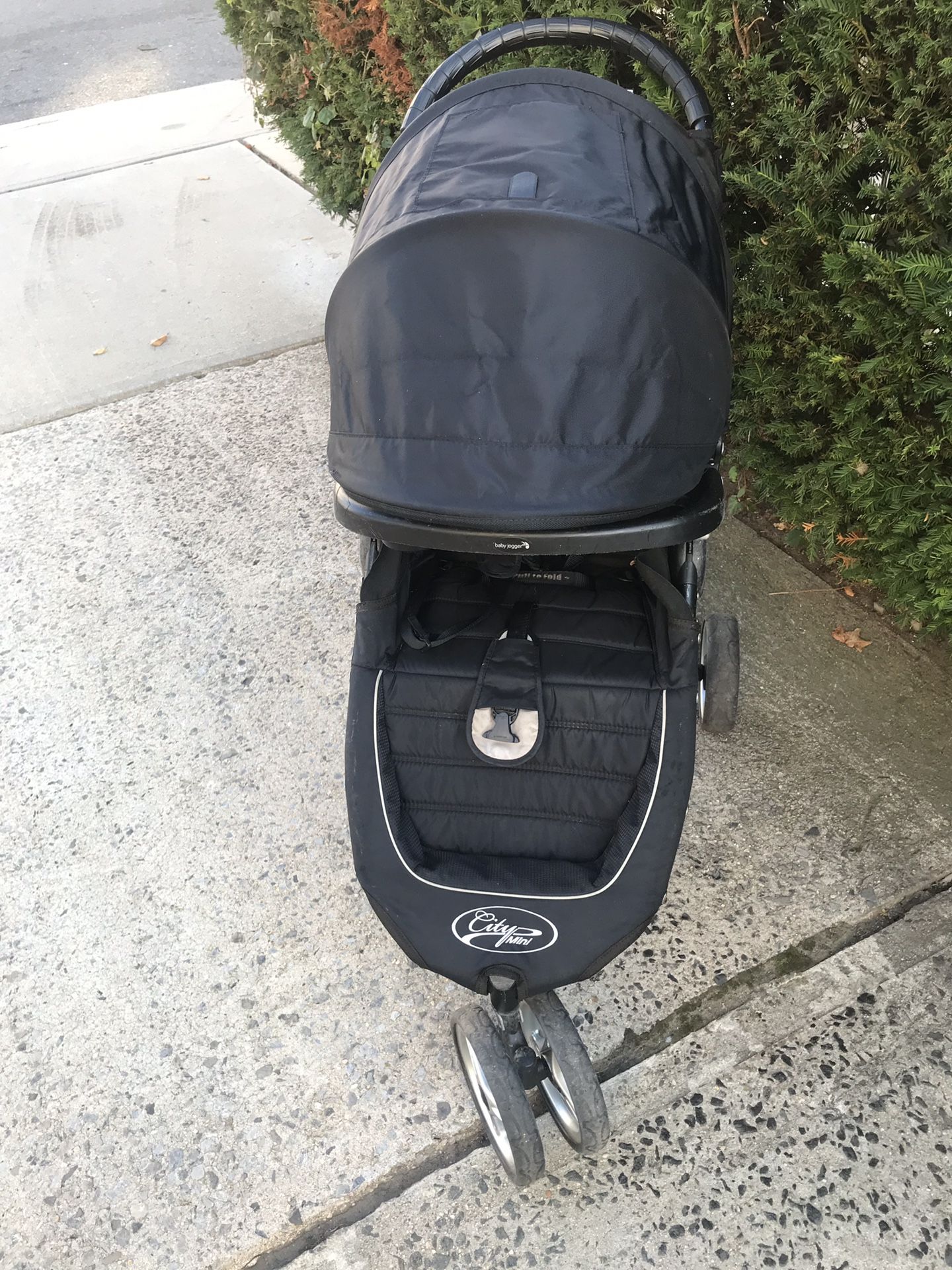2013 Baby Jogger City Mini