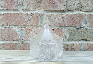Vintage Tiara Colonial Candy Box/Lid
