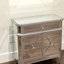 Set of TWO Mirrored Glass Nightstands – Modern Glam Look 