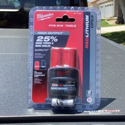 Milwaukee M12  2.5 High Output Battery