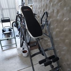 Body Fit Inversion Exercise Machine
