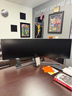 Monitor screen