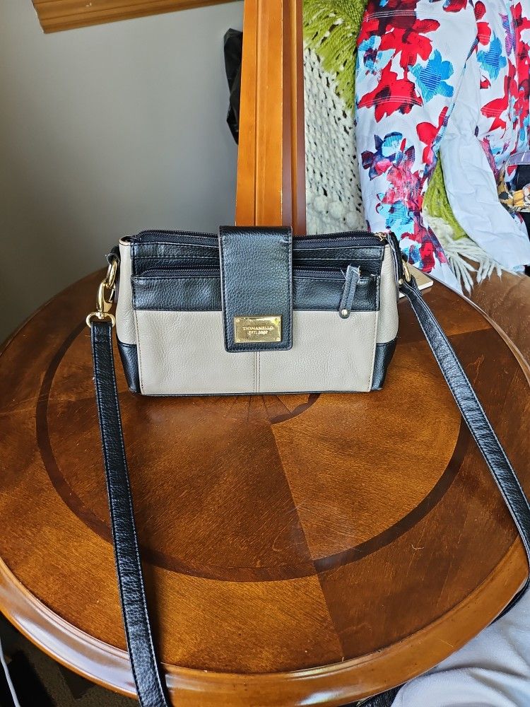 tignanello leather crossbody purse