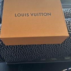 Louis Vuitton Shoes= Brown Leather, Brown Suede= Size 10