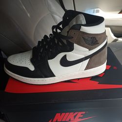 Jordan 1 Mocha