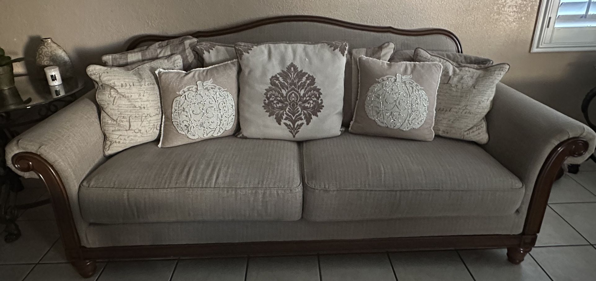 Couch Set