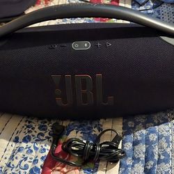 JBL Boombox 3
