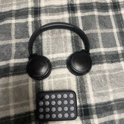 JBL BLUETOOTH HEADPHONES & SPEAKER