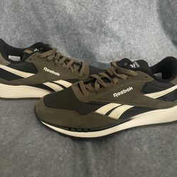 Reebok Classic Harman Run Sneaker- Men’s  size 10