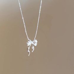 Bow necklace light luxury streamer high-end collarbone ins design sweet girl girlfriend