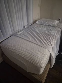 Fully Adjustable twin bed for Sale!