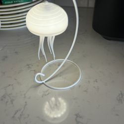 🪼 Rare: Jellyfish Nightlight w Electronic Rotation!