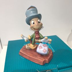 Walt Disney Collectors Society - Jiminy Cricket, “I Made A Home”  Pinocchio 
