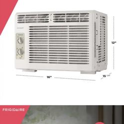 5,000 BTU 115V Window Air Conditioner Cools 150 Sq. Ft. / small bedroom 
