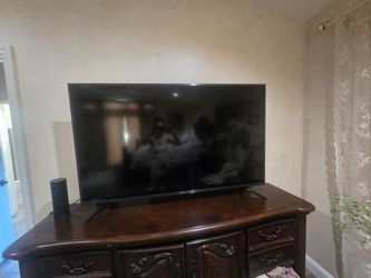 55" Toshiba