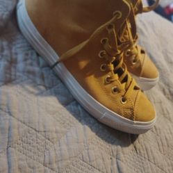 Mens Chuck Taylor Leather Converse