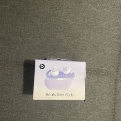 Beats Solo buds