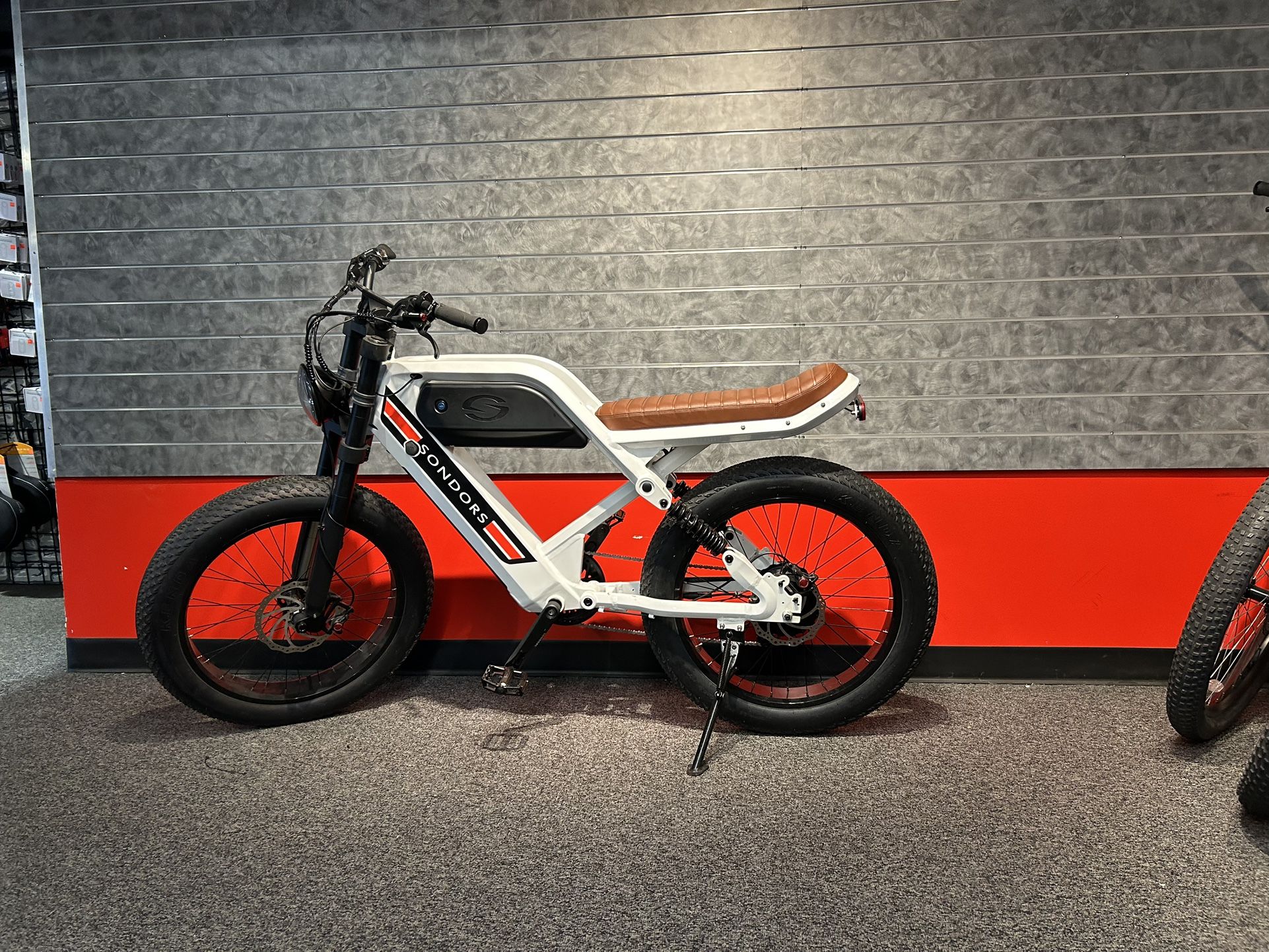 DEMO SALE-MAD MOD Electric Bikes Ebikes.