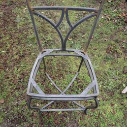 4 Metal Chair Frames