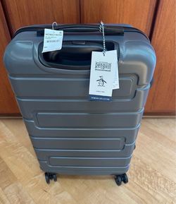 Original Penguin 25" Spinner Suitcase