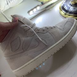 Jordan 1 Mid SE Craft Pale Ivory