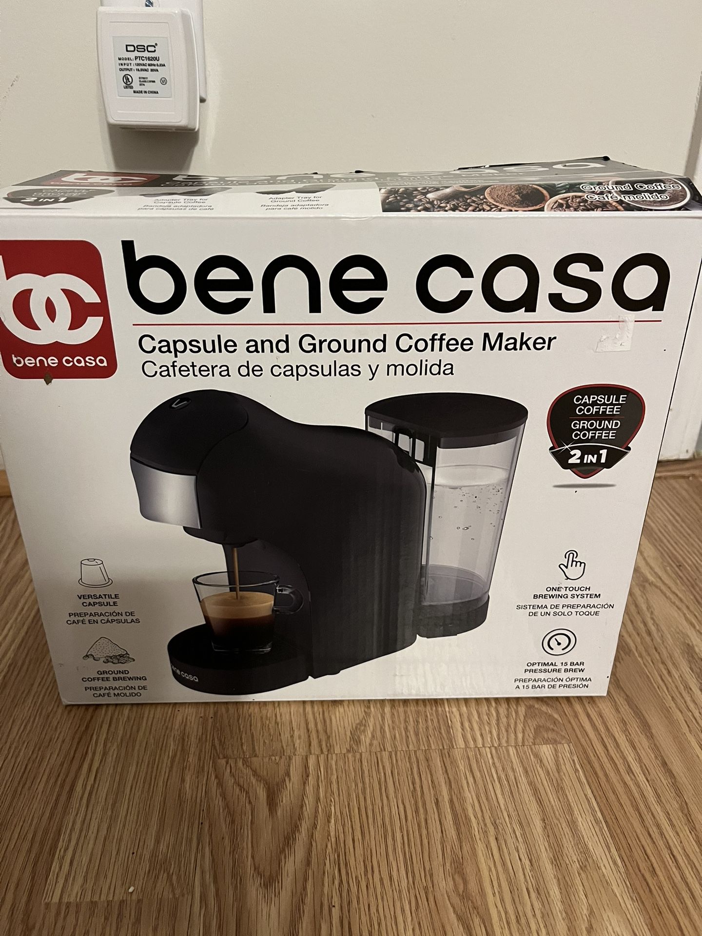 $15 SALE 🔥🔥. WAS $49.99!!! BRAND NEW CAPSULE AND GROUND COFFEE MAKER ☕️☕️. SINGLE SERVE. ONE TOUCH BREWING SYSTEM. GREAT DEAL. 🔥🔥🔥🎁