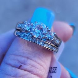 3 Stone Wedding Set.... S8