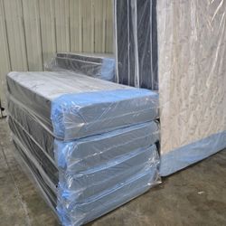 Better Mattress Same Day Delivery Single Twin 99 Full 159 Queen Bed 179 King 229 Cali King 229 Se Habla Espanol All Sizes Available 