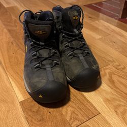 Keen Utility Boots Size 12EE