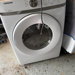 Washer and Gas Dryer