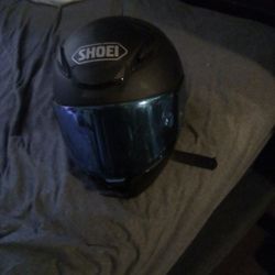 Shoei RF 1400
