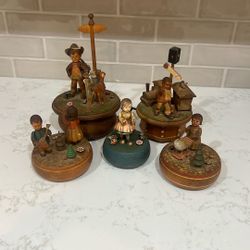 Music Boxes 