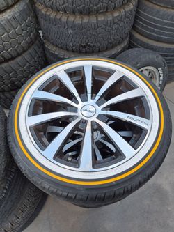 Touren Wheel with Vogue Tyre Gold Line Tire -Set